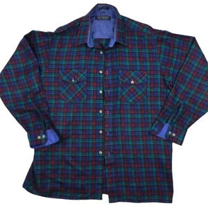 Vintage Van Heusen long sleeve plaid flannel